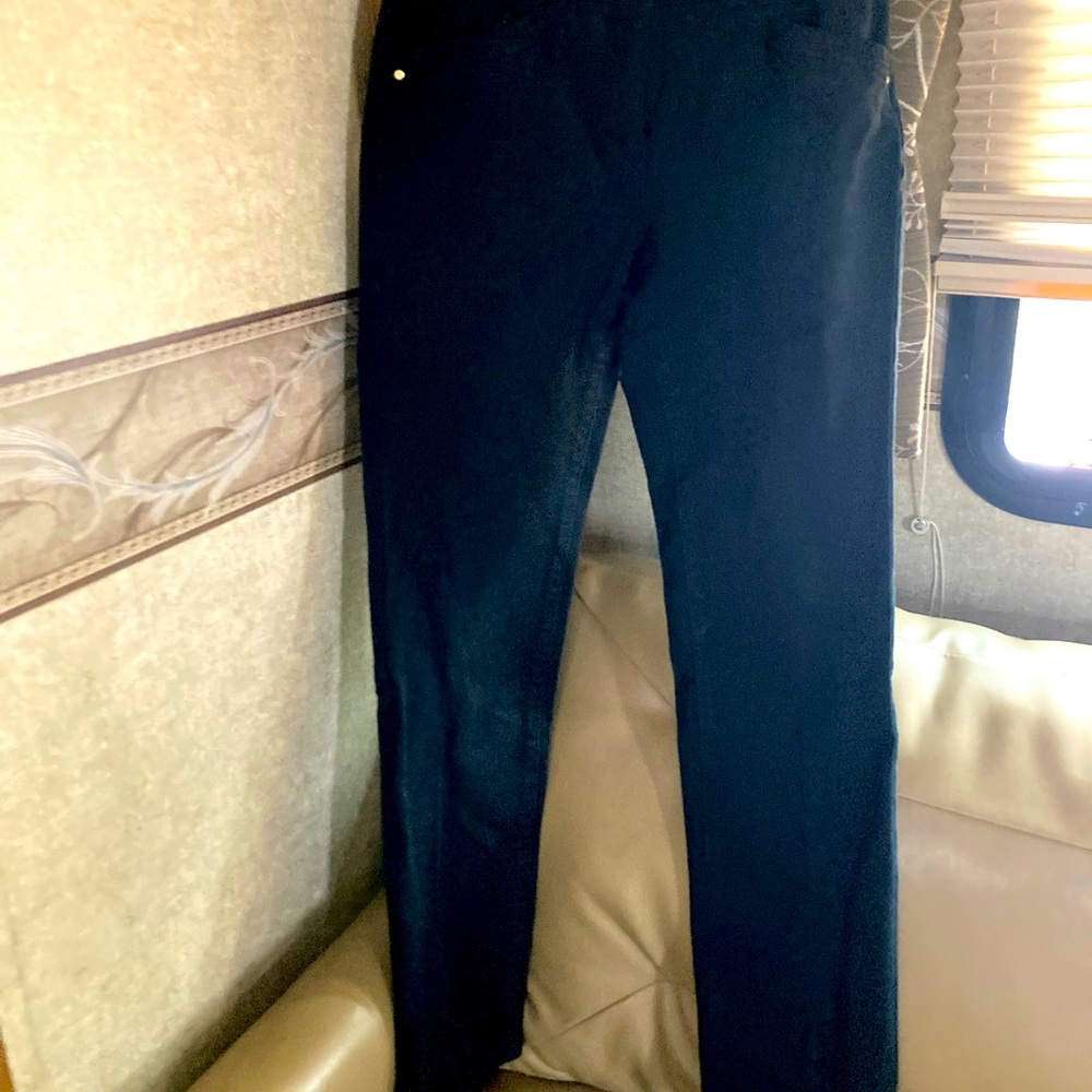 SO Lifting by Chico’s black jeans. Sz 00 Chico’s sz